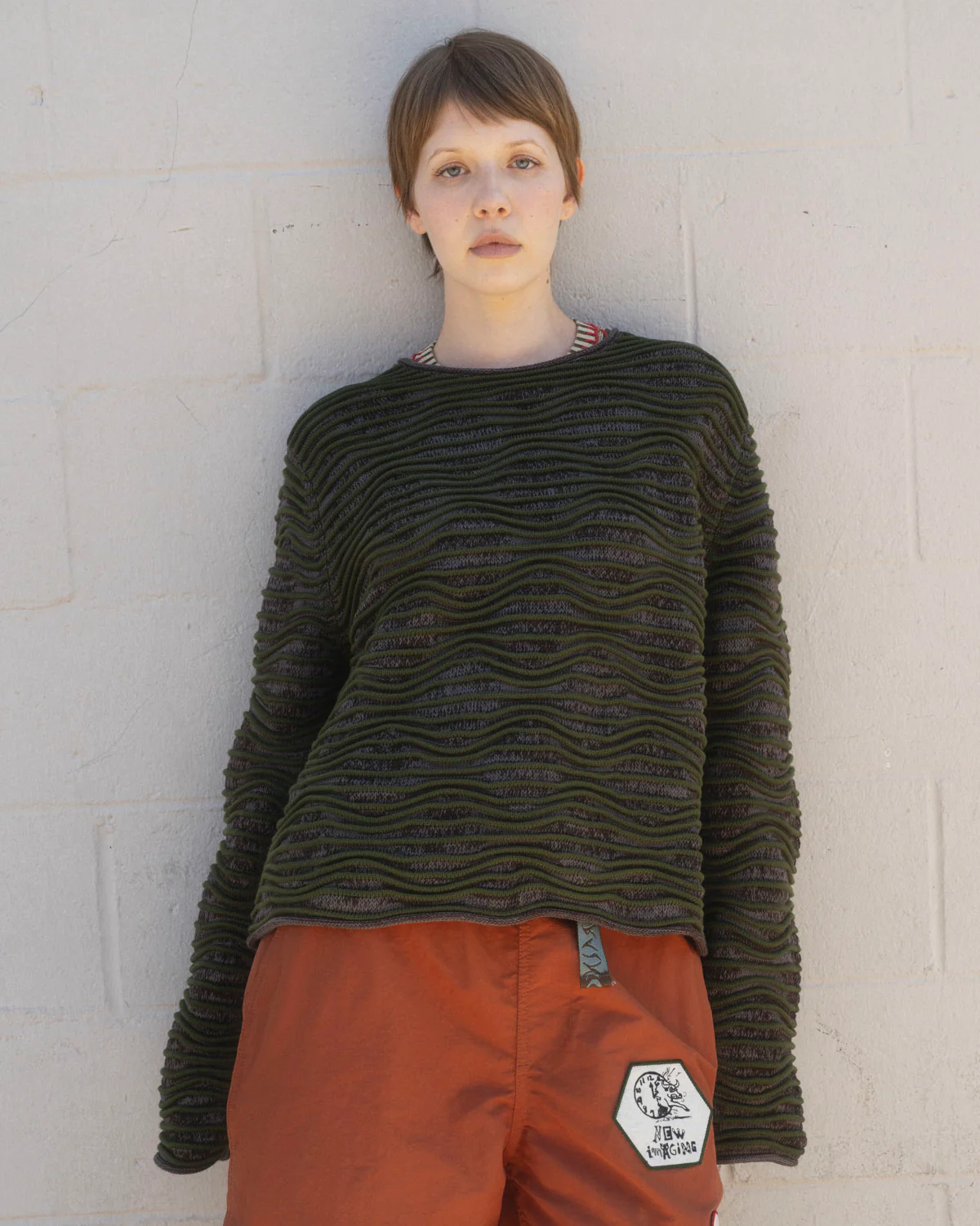 3D Wave Cropped Sweater - Forest Green - Image 5