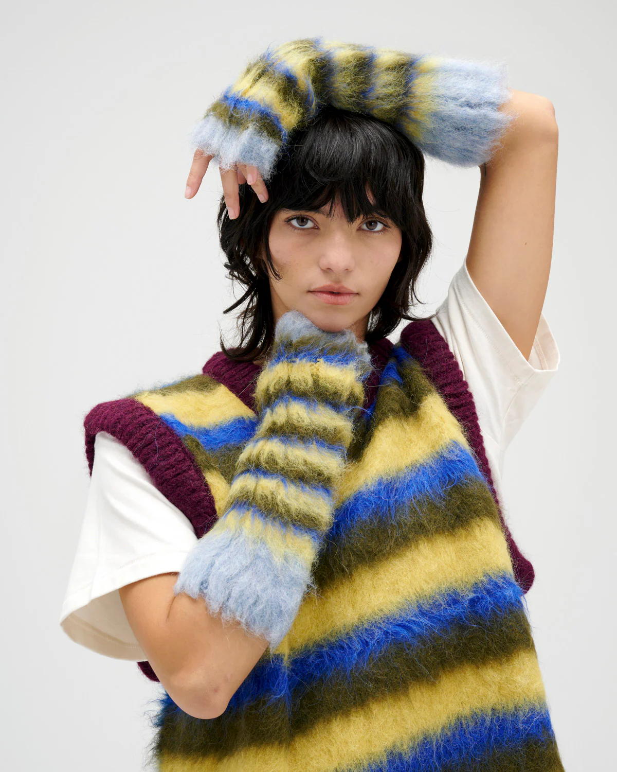 Blurry Lines Fingerless Gloves - Light Blue Multi - Image 5