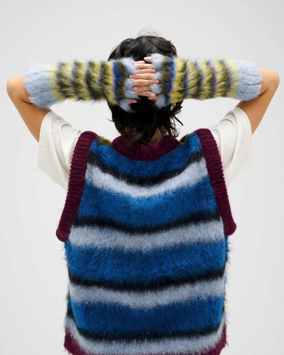 Blurry Lines Fingerless Gloves - Light Blue Multi - Image 7