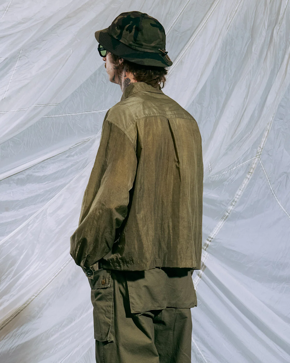 Cropped Nylon Button Up Shirt - Army - Image 4