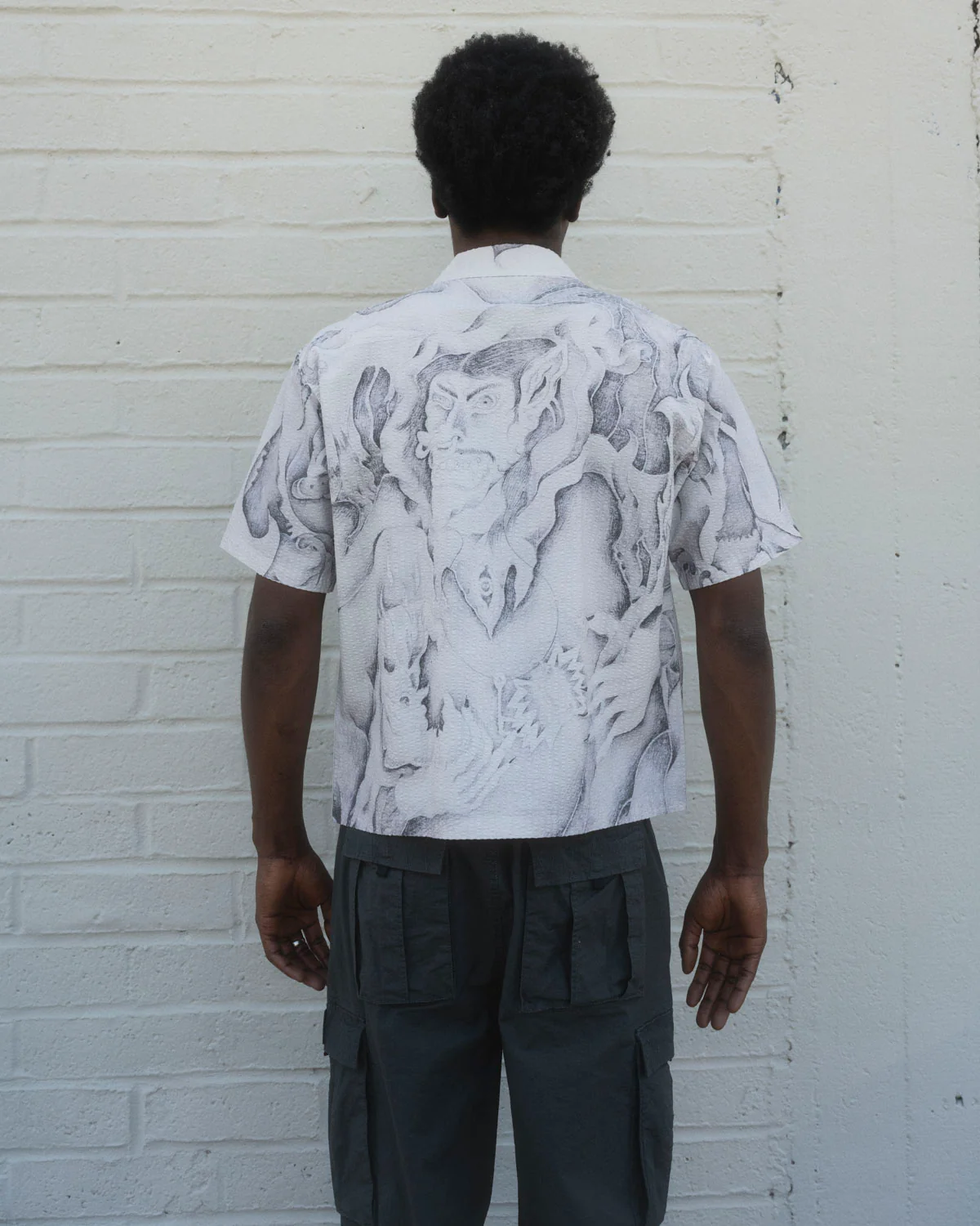 Dragonspeaker Seersucker Short Sleeve Button Up - White Multi - Image 2