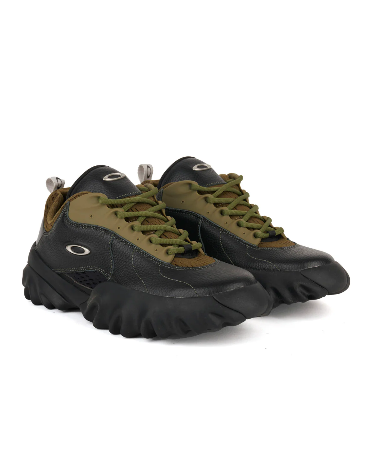Oakley Factory Team Full Grain Leather Chop Saw - Black/Chive - Image 2