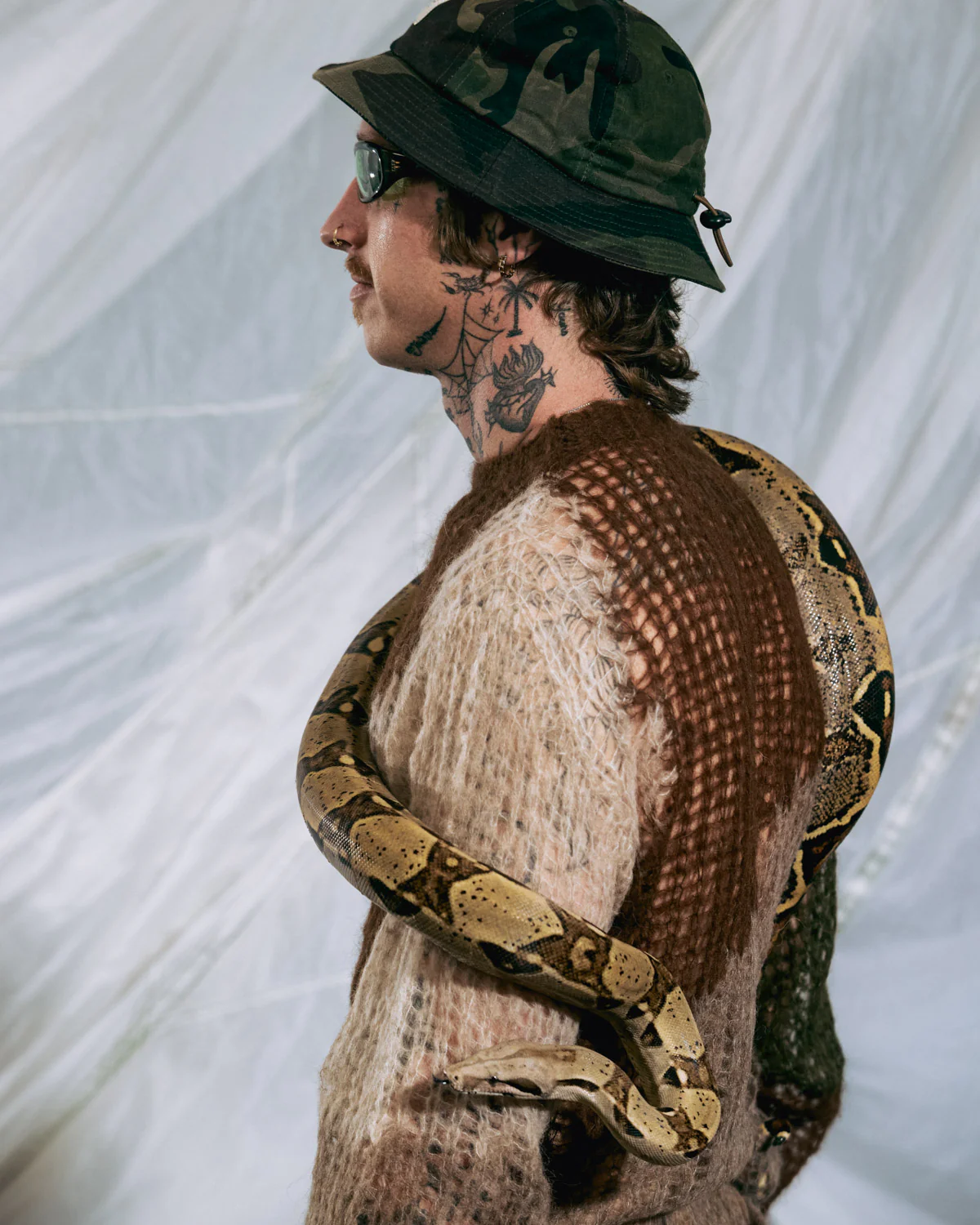 Organic Threadbare Sweater - Olive - Image 7