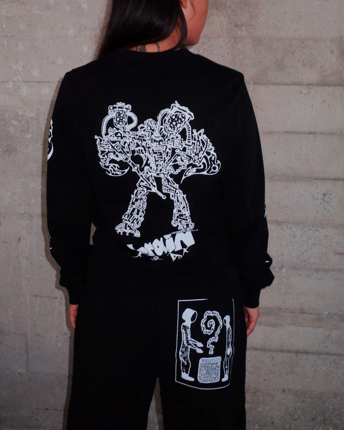 Skull Mech Long Sleeve - Black - Image 5